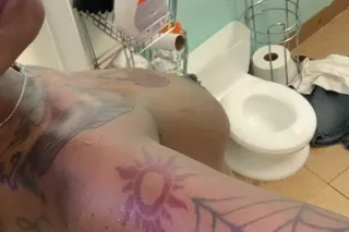 mutual masturbation💦 play with... - Image 3