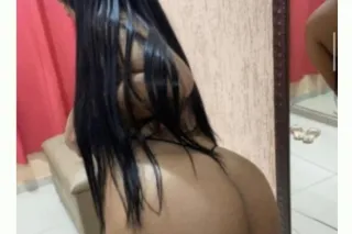 Nueva Latina Canchonda soy una colombiana muy caliente me gusta coger 24/7 y venirme, no dudes en escribirme papi🥰🫦100% real papi😍🥰 - Image 2