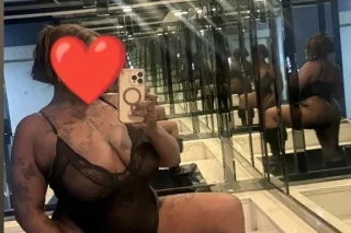 Looking For The Freak Of Your Filthiest Fantasies👅 - Image 2