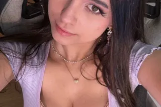 😋😏Sexy and hot, I’m new to this, but you’re going to have a good time, daddy🤫 - Image 4