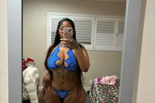 Thick Curvy Blasian NEW IN TOWN Limited time Throat goat 💦 - Image 6