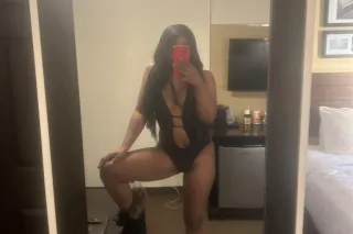 ✨Exotic Ebony Babe Available Now✨ - Image 8