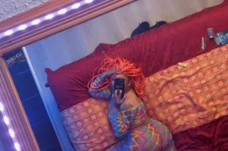 🙈JUST VISITING 🍑 - Image 9