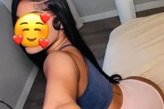 Foreign Creamer 🥂🌸💦💦Come Warm me up daddy ❤‍🔥 - Image 3